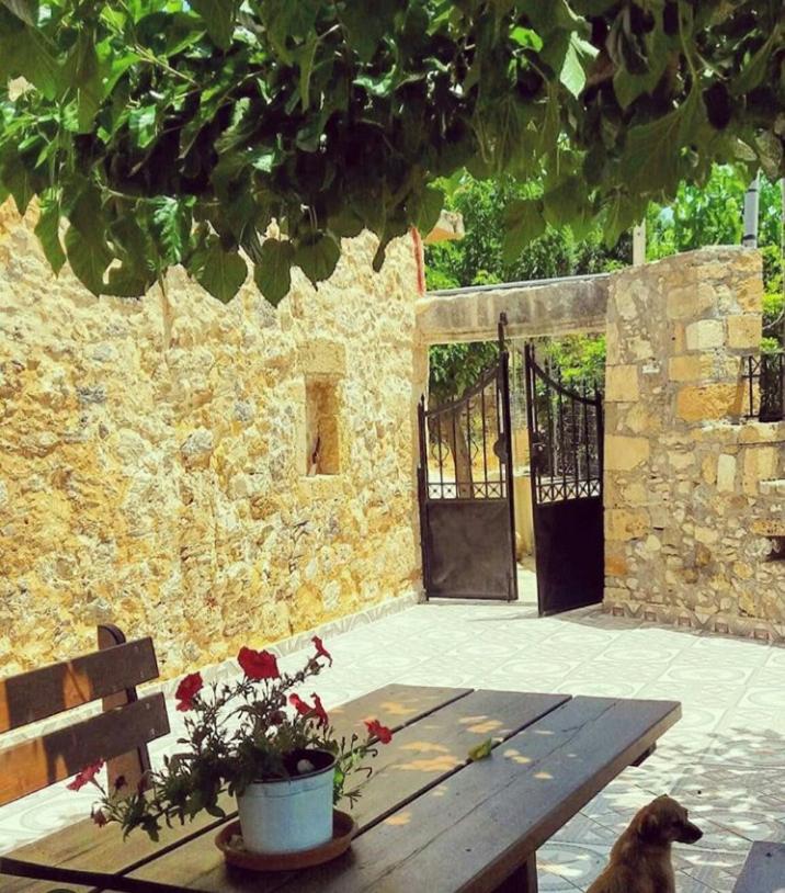Luxurious Stone Apartment 2 Kerá Zewnętrze zdjęcie